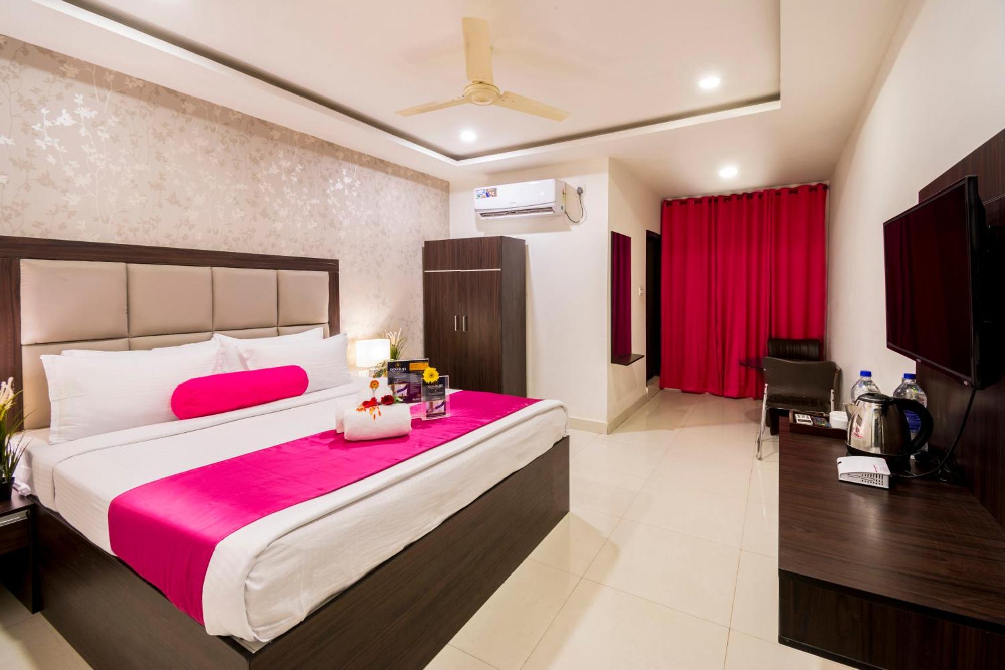 Hotel Fortune Hyderabad Airport Zone エクステリア 写真