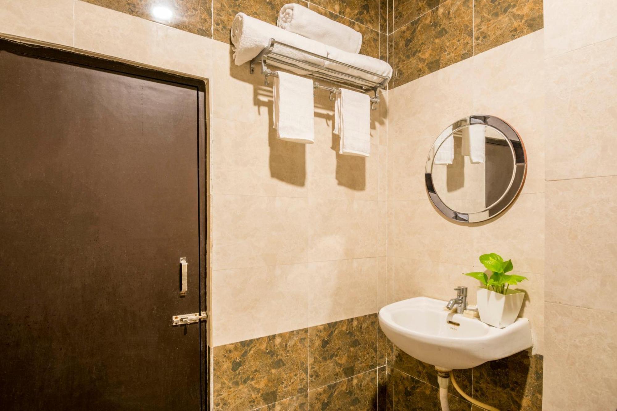 Hotel Fortune Hyderabad Airport Zone エクステリア 写真
